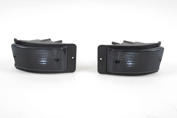 Set of turn signal lenses for Porsche 924 / 944 (Smoked / Black)